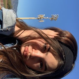 Meet your Posher, Willow